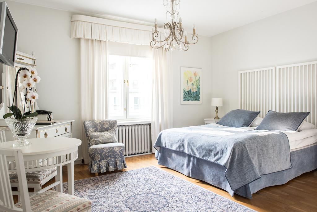 Boutique Hotel Yoepuu Jyväskylä Esterno foto