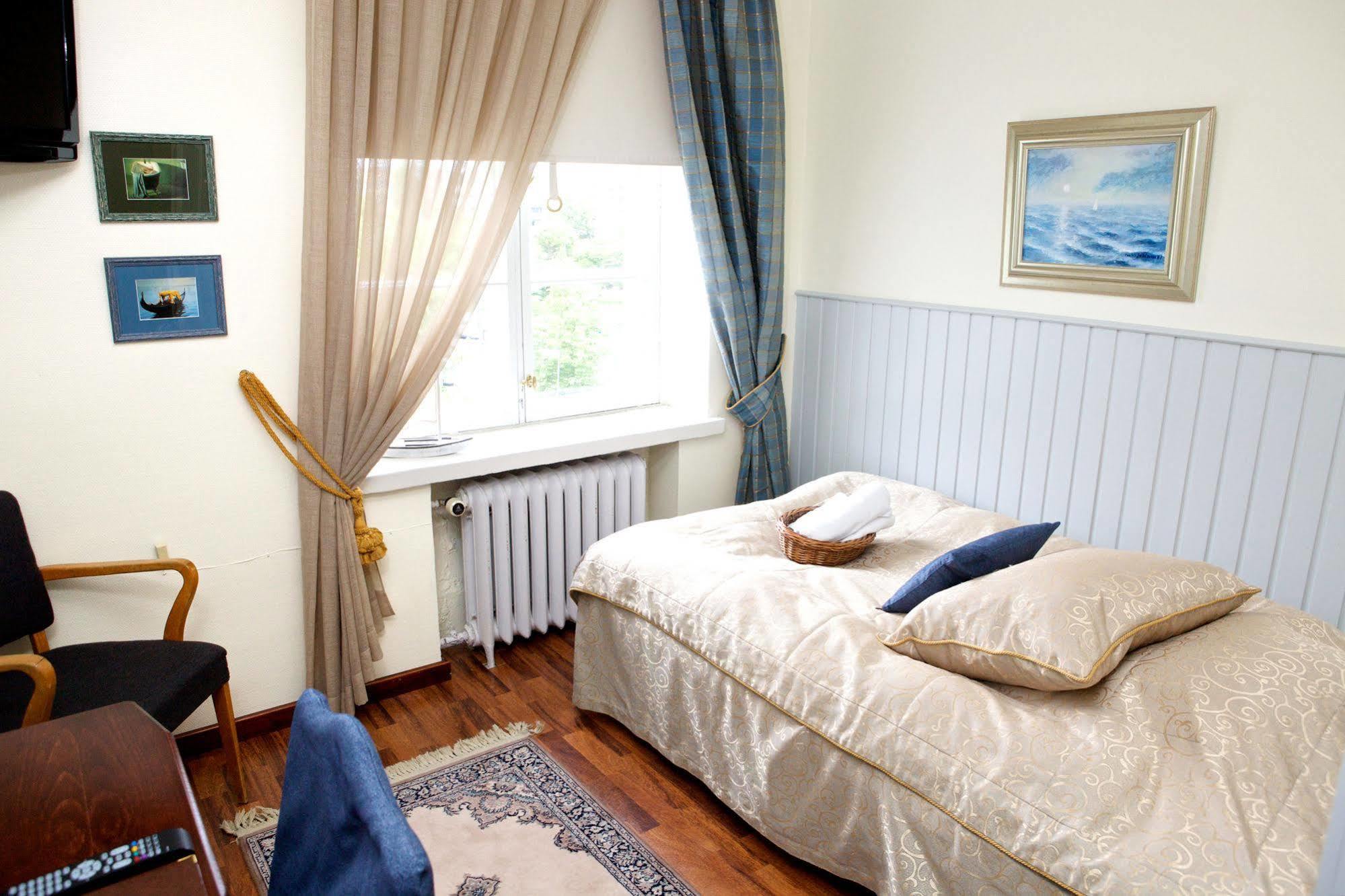 Boutique Hotel Yoepuu Jyväskylä Esterno foto