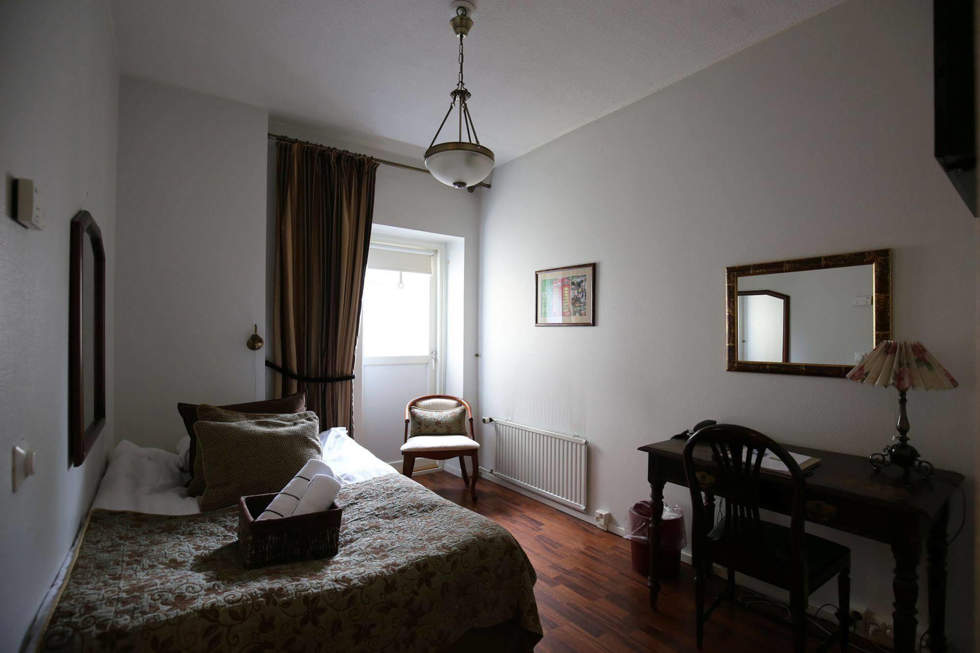 Boutique Hotel Yoepuu Jyväskylä Esterno foto
