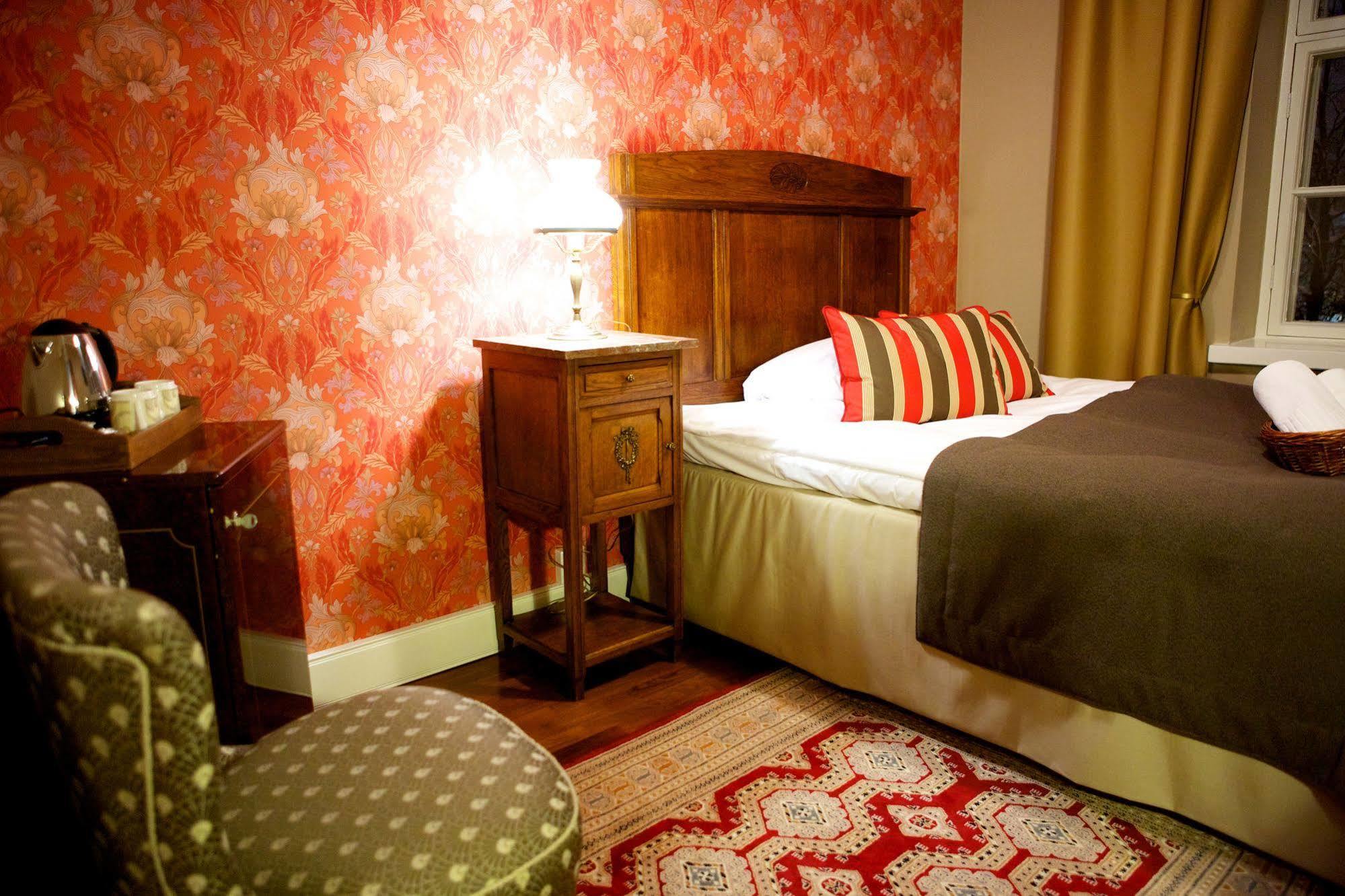 Boutique Hotel Yoepuu Jyväskylä Esterno foto